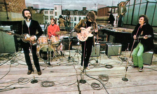 the-beatles-on-apple-corps-rooftop