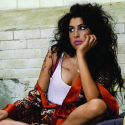 Amy Winehouse 008