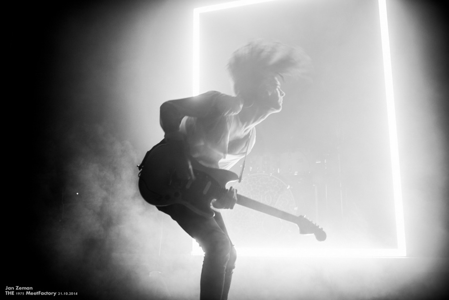 The 1975 live2014 12