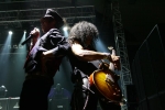 FOTKY VELVET REVOLVER Z PRAHY