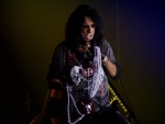 Alice Cooper vyděsil Brno