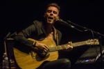 Asaf Avidan svým nezaměnitelným falzetem léčil zlomená srdce