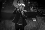 Colorful parade: Gerard Way v Lucerna Music Baru