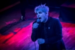 Colorful parade: Gerard Way v Lucerna Music Baru