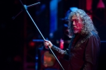 Colours of Ostrava, den III.: Robert Plant, Bastille, Chet Faker i WWW