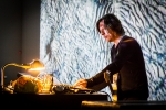Festival Spectaculare v DOXu: audiovizuální zážitek s Fenneszem a Marsen Julesem