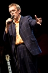 Hugh Laurie předvedl v Brně svůj hudební talent
