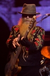 Lehké holky, auťáky, chlast a rokenrol: do Česka se vrátili ZZ Top