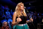 Support Lesbiens pozvali na G2 Acoustic stage Katarínu Landlovou a Ivu Pazderkovou