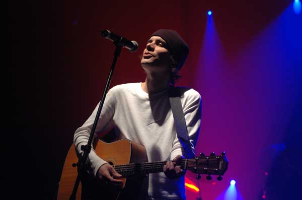 SNOWBOARĎÁCI V MALÉ SPORTOVNÍ HALE