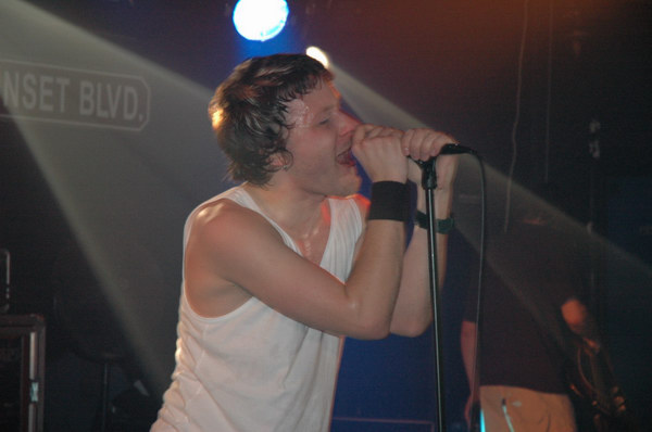 MINDWAY ROZVIBROVALI ROCK CAFÉ