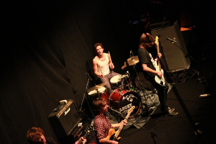 Charlie Straight si do SaSaZu pozvali baletky, smyčcový kvartet i Yemiho