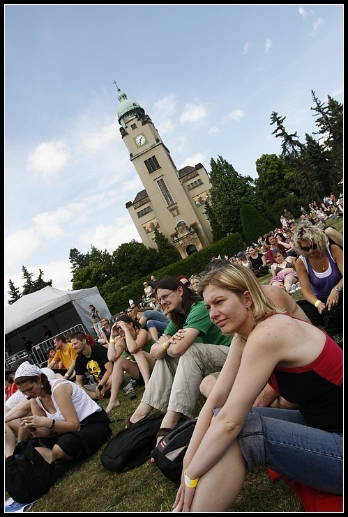 Festival Mezi ploty vrcholil v neděli, zahráli Sunshine, Vypsaná fixa i Dan Bárta