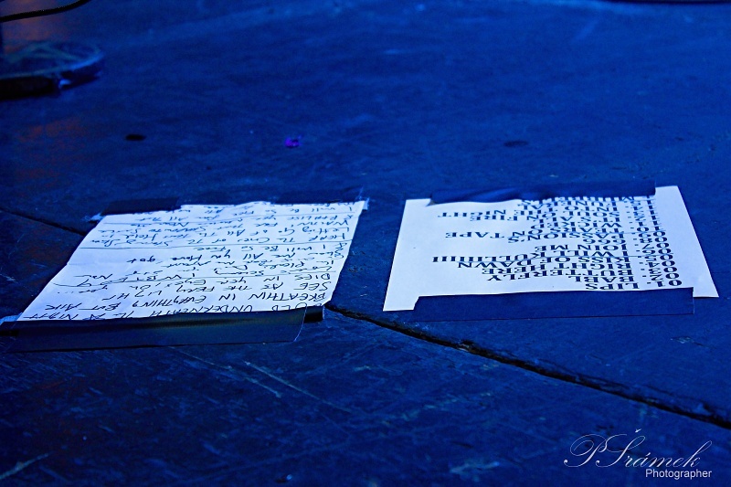 HIM v Lucerně rozesnili stovky fanynek