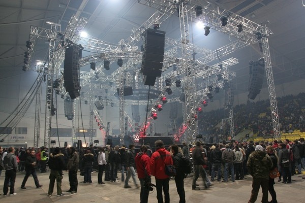 Kabát vystoupil v rámci Banditi di Praga tour v Břeclavi