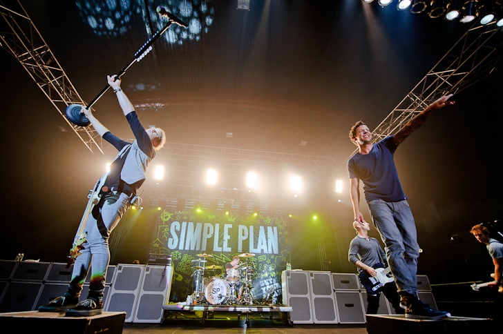 Simple Plan se po třech letech vrátili do Prahy představit nové album
