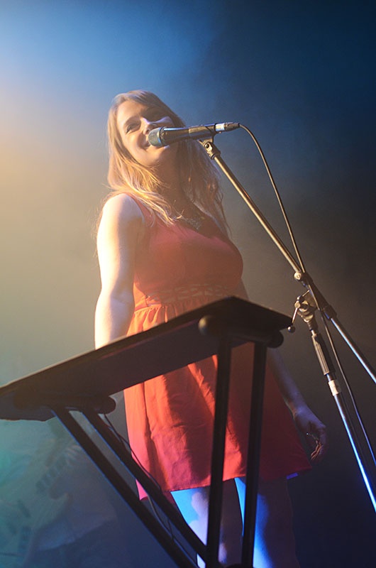 Submotion Orchestra s novým albem roztančili brněnskou Flédu