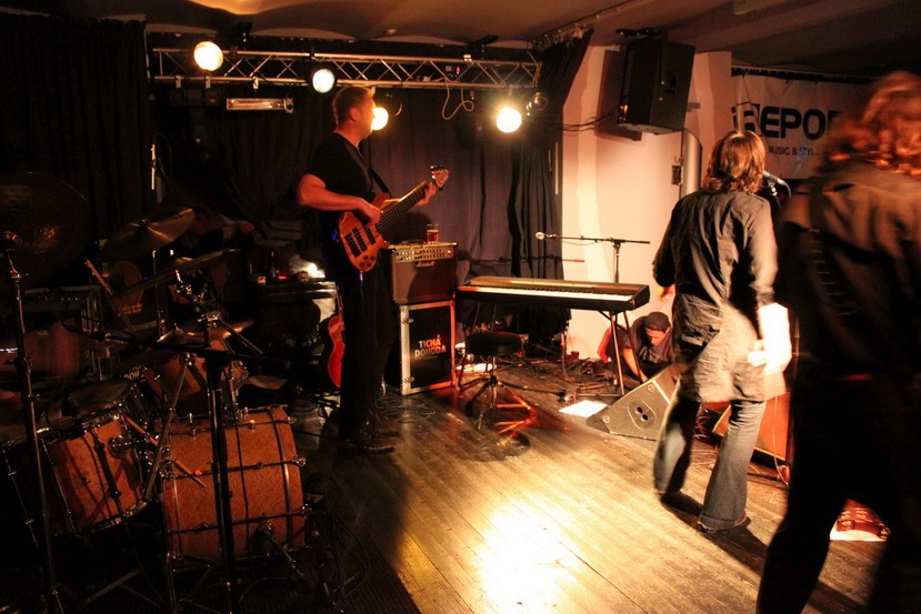 Tichá dohoda na turné: rozehřívací kolo č. 2 v Opavě