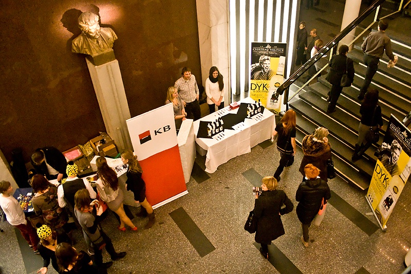 Vojta Dyk a B-Side Band si v Brně zanotovali s Kurtem Ellingem