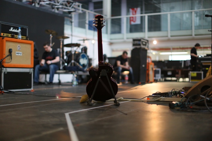 Všichni vystupující na Žebříku jsou v Plzni. Akce startuje v 19 hodin