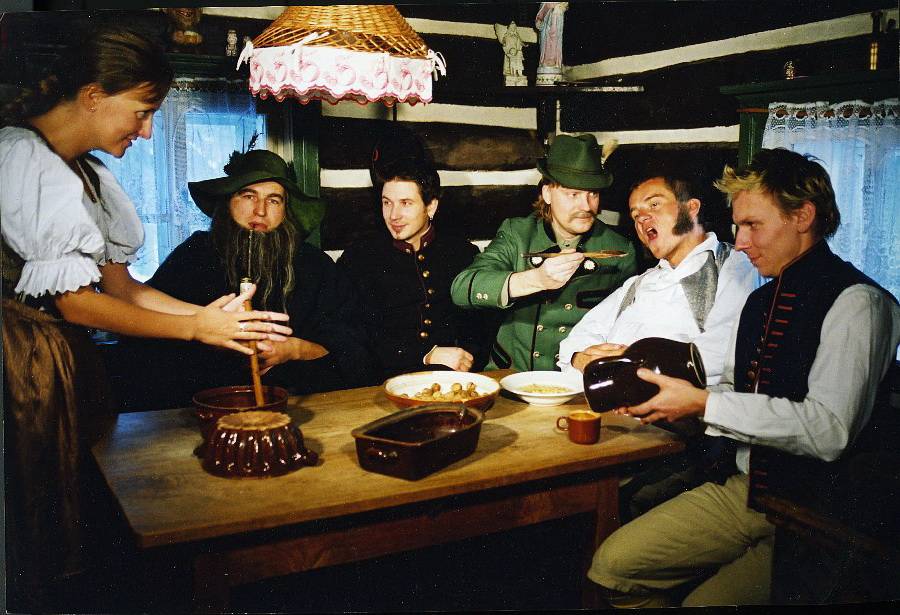 Příběh českého hitu: Tři sestry - Život je takovej