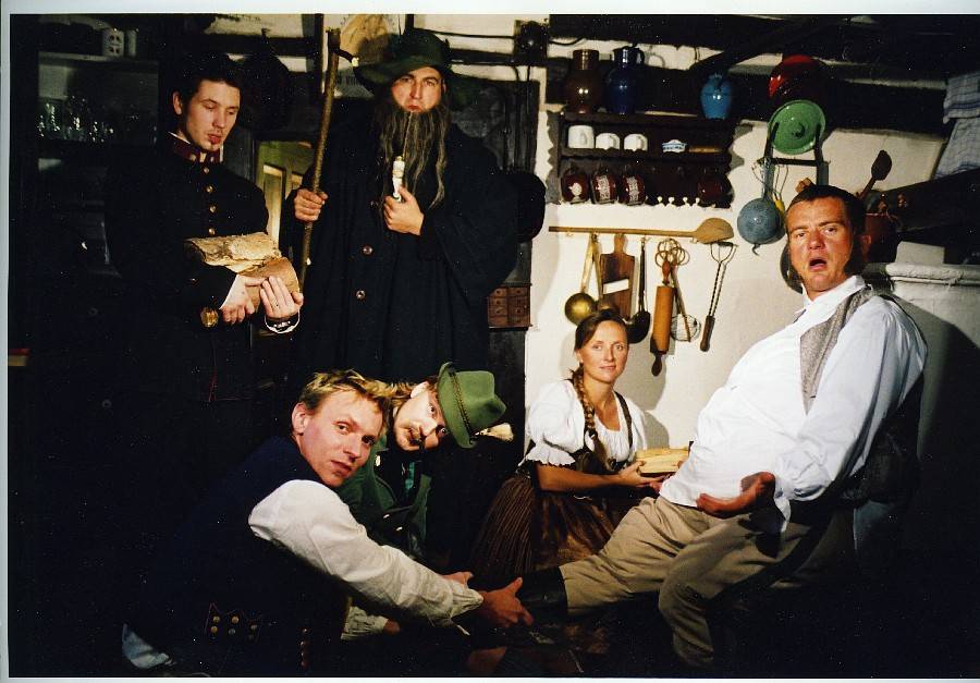 Příběh českého hitu: Tři sestry - Život je takovej