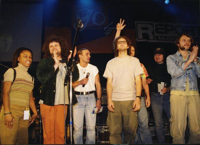 Příběh českého hitu: Monkey Business - My Friends