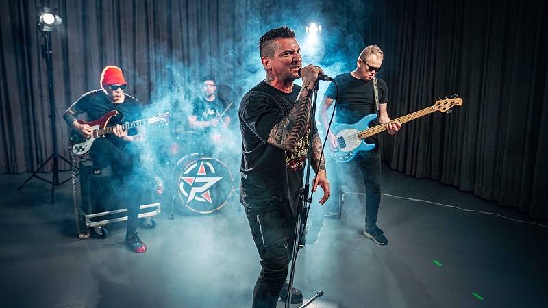 Příběh českého hitu: Premier - Hrobař