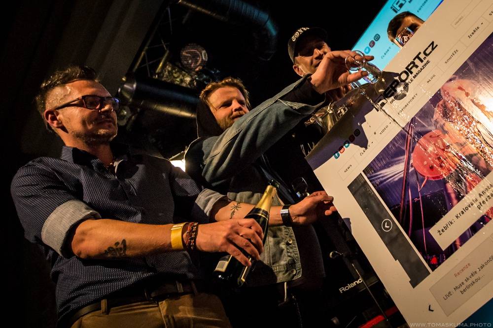 U křtu iREPORTu v La Loce byli Boris Carloff, Tomáš Kraus či Sabina Křováková