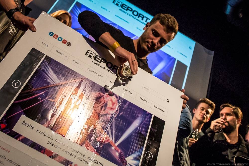 U křtu iREPORTu v La Loce byli Boris Carloff, Tomáš Kraus či Sabina Křováková