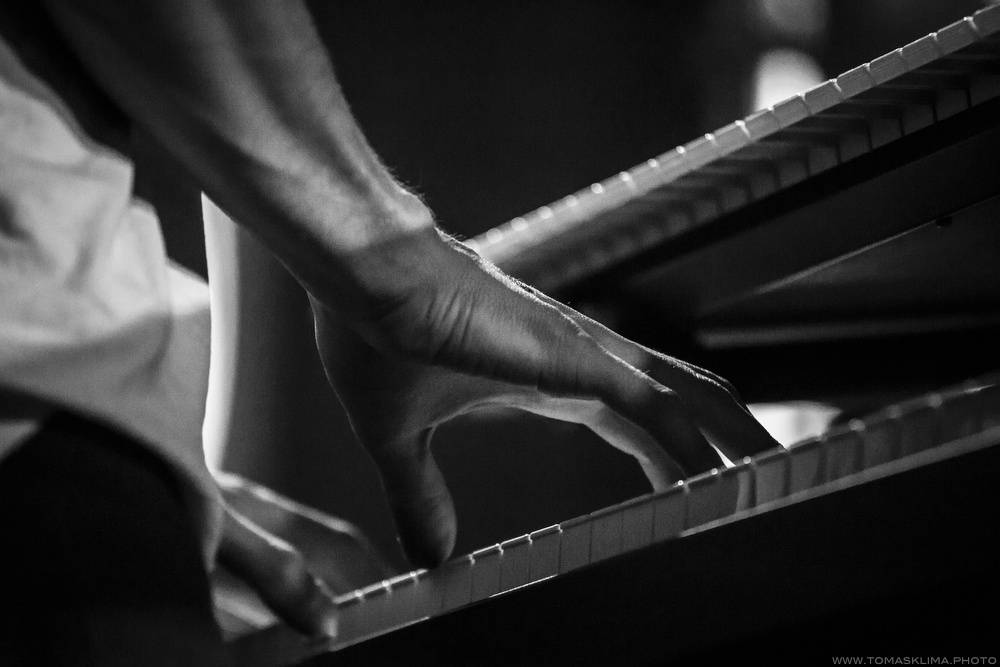 U křtu iREPORTu v La Loce byli Boris Carloff, Tomáš Kraus či Sabina Křováková