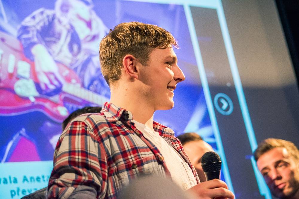 Křest nového iREPORTu v La Loce doprovodil skvělý koncert Lake Malawi