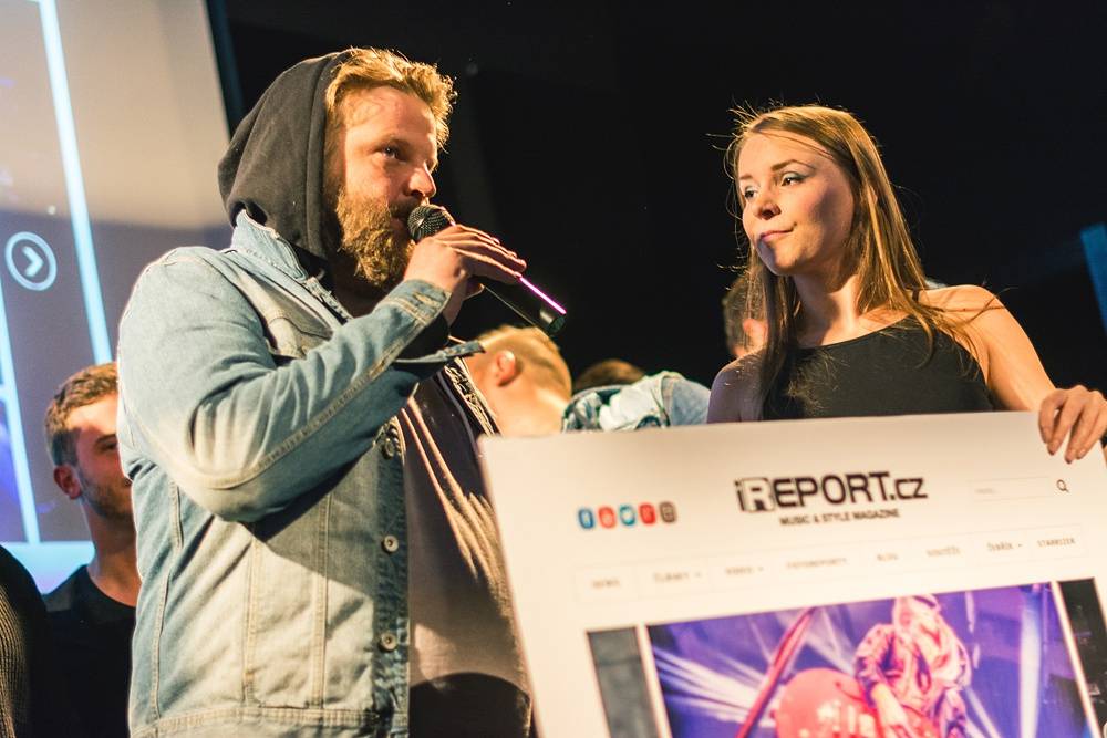 Křest nového iREPORTu v La Loce doprovodil skvělý koncert Lake Malawi