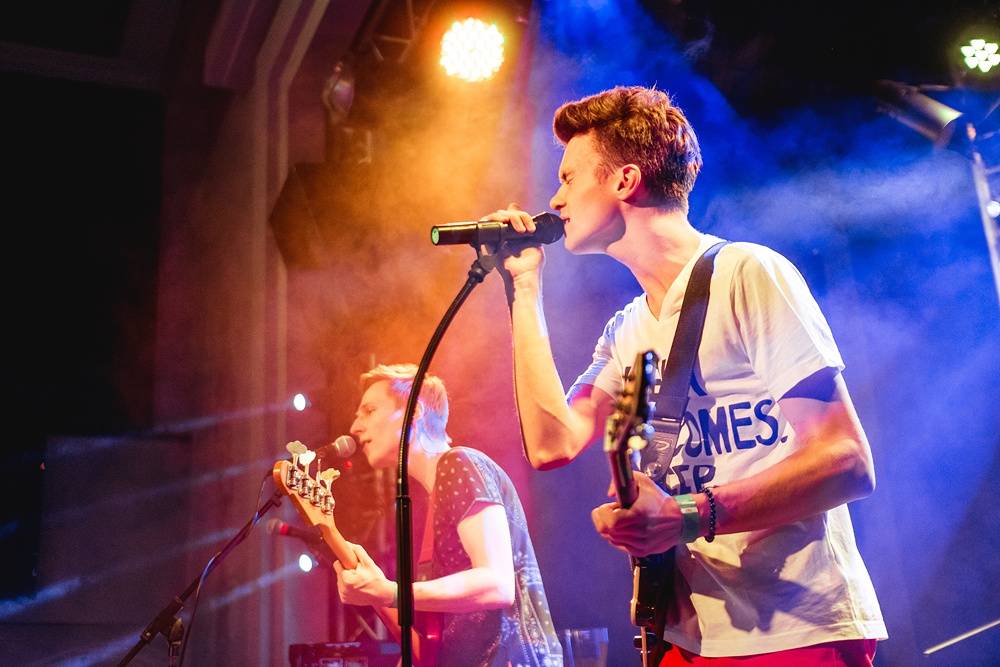 Křest nového iREPORTu v La Loce doprovodil skvělý koncert Lake Malawi