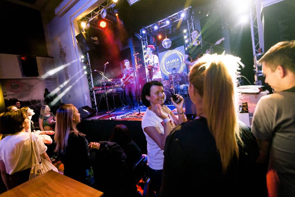 Křest nového iREPORTu v La Loce doprovodil skvělý koncert Lake Malawi