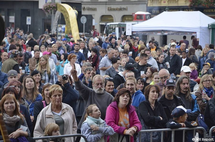 V Plzni proběhl tradiční Pilsner Fest, hráli No Name nebo Divokej Bill