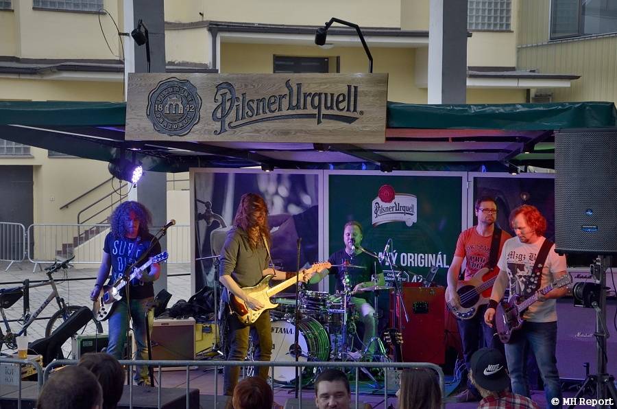 V Plzni proběhl tradiční Pilsner Fest, hráli No Name nebo Divokej Bill