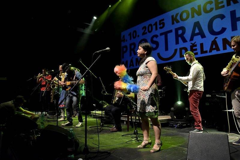 Tonya Graves, Michael Kocáb, Monika Načeva a další podpořili uprchlíky