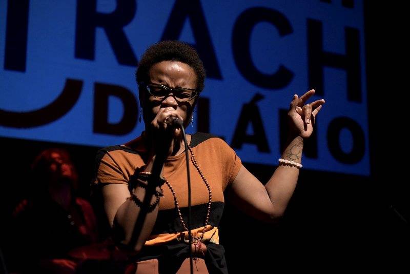 Tonya Graves, Michael Kocáb, Monika Načeva a další podpořili uprchlíky