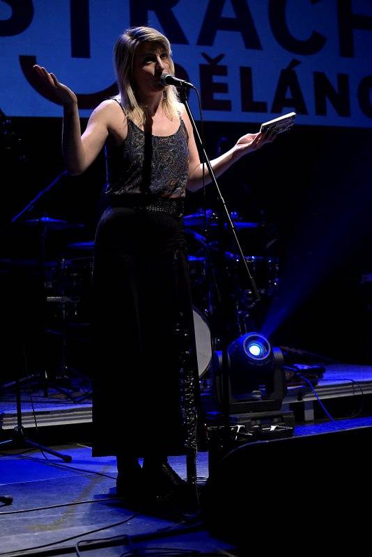 Tonya Graves, Michael Kocáb, Monika Načeva a další podpořili uprchlíky