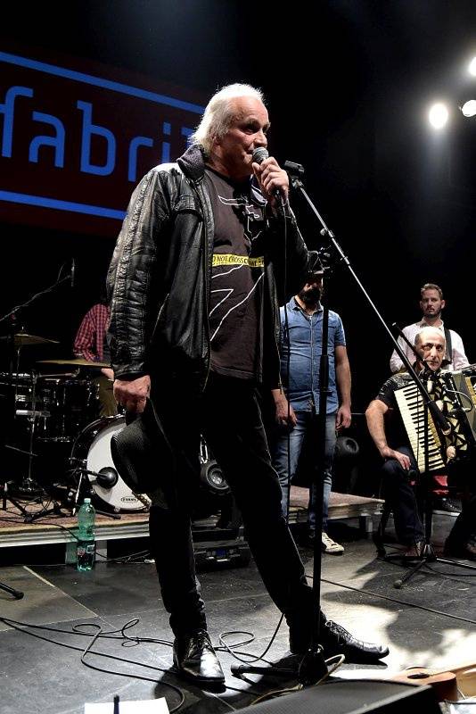 Tonya Graves, Michael Kocáb, Monika Načeva a další podpořili uprchlíky