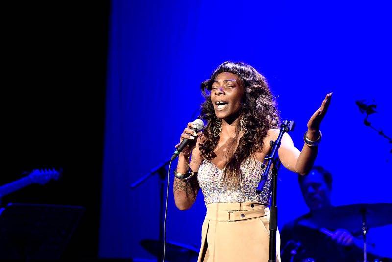 Struny podzimu zahájila okouzlující Buika