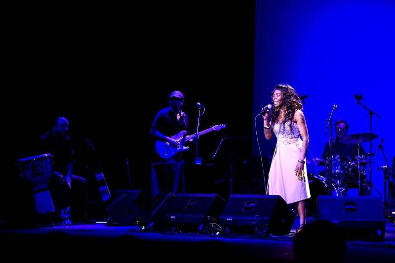 Struny podzimu zahájila okouzlující Buika