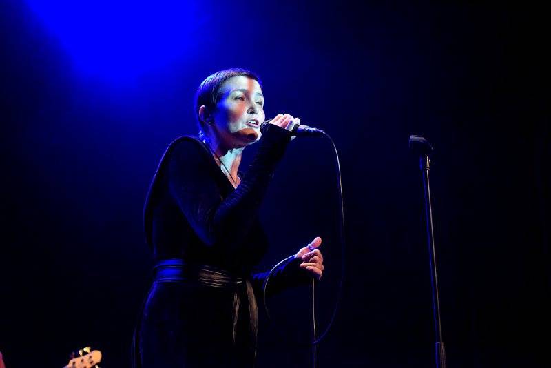 Inna Zhelannaya přivezla do pražské Akropole mix folku, jazzu i rocku