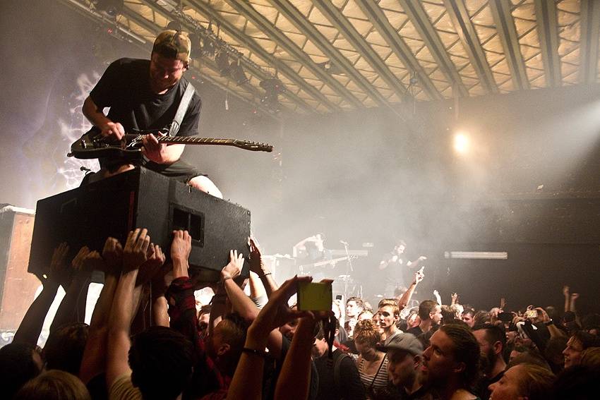 Enter Shikari po sedmi letech zahráli opět v Brně