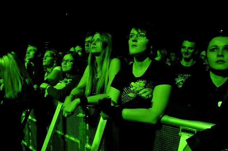 Apocalyptica v Praze: bouřlivá souhra smyčců druhým objektivem