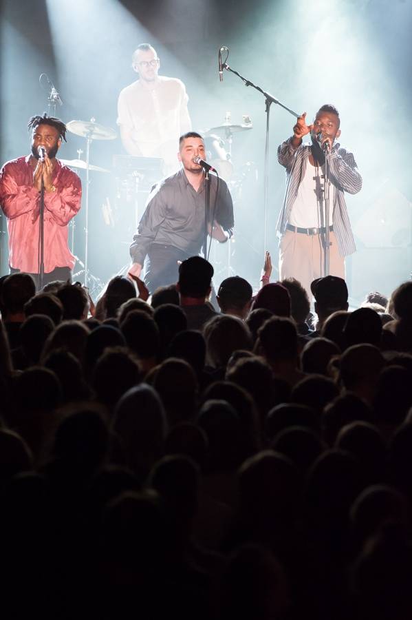 Young Fathers si znovu podmanili Prahu