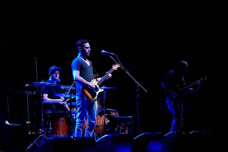 Joe Satriani a Dan Patlansky byli hvězdami kytarového večírku ve Foru Karlín