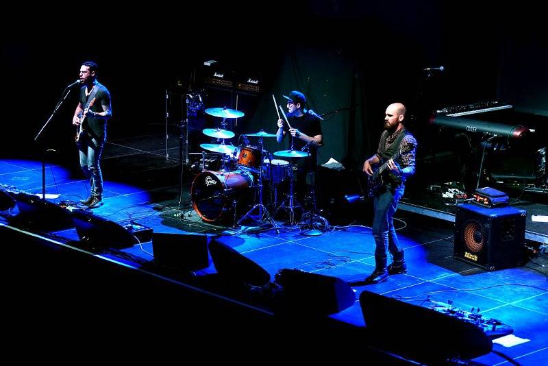 Joe Satriani a Dan Patlansky byli hvězdami kytarového večírku ve Foru Karlín