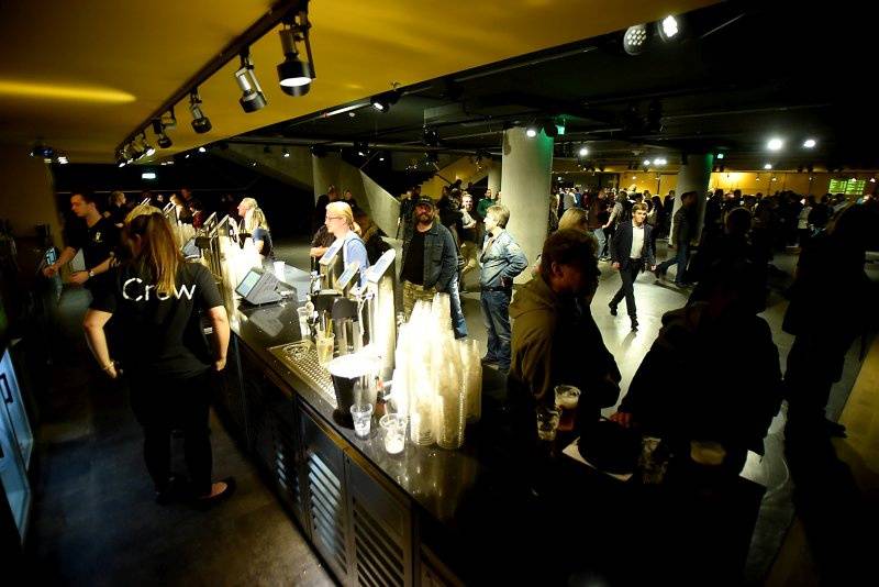 Joe Satriani a Dan Patlansky byli hvězdami kytarového večírku ve Foru Karlín